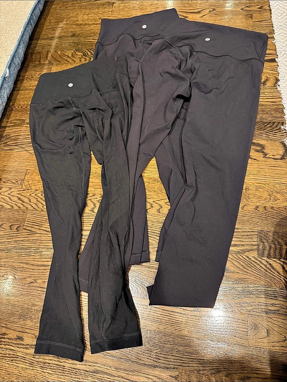 Lululemon bundle size 6 3 pair of 25’ leggings (1 ribbed align, 2 wunder under )